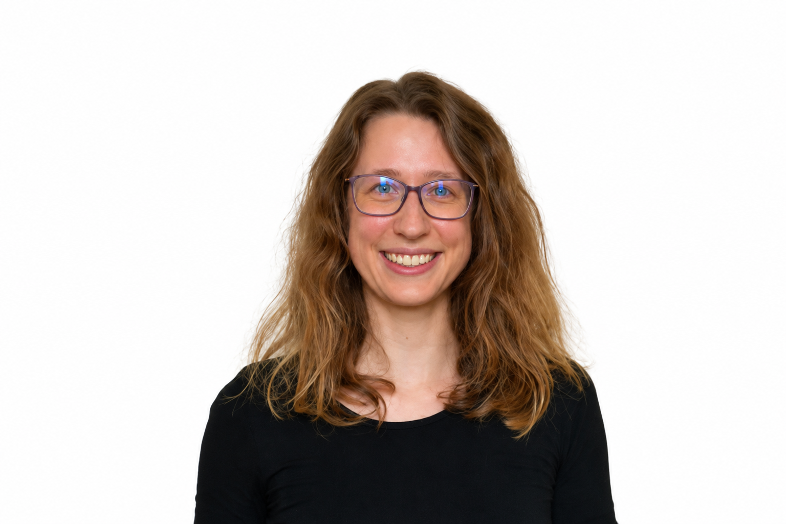 Katja Miklavčič, mag. medn. odn.